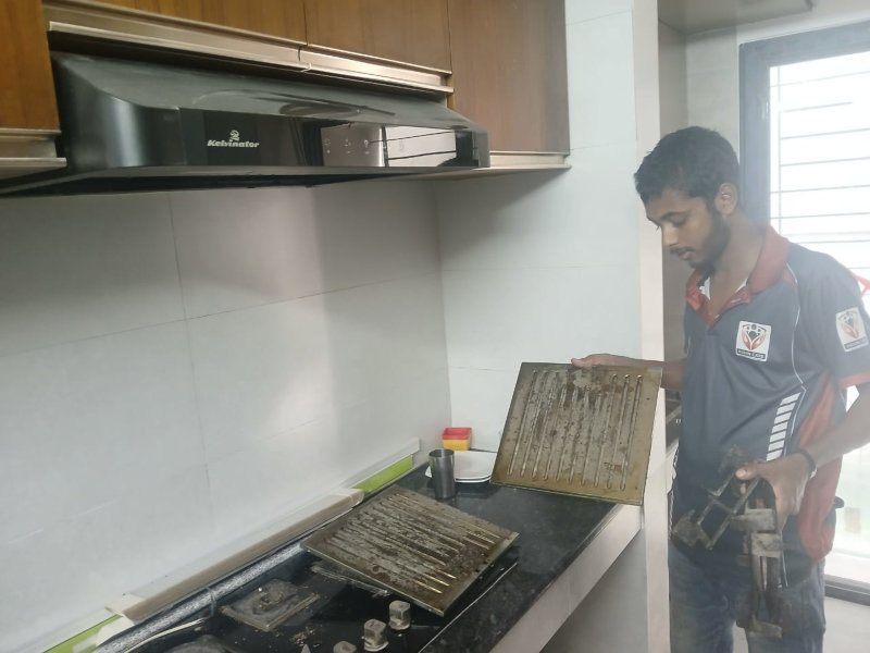 photos of mahin care service team