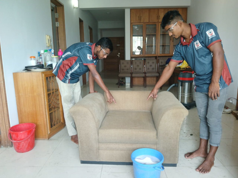 photos of mahin care service team